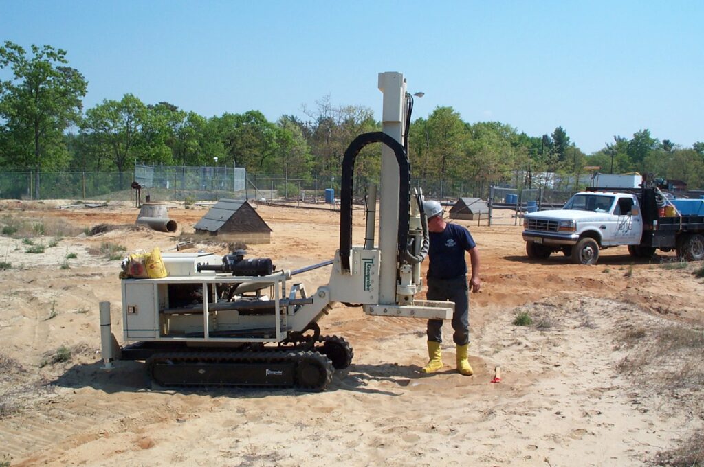 Photo of geotechnical drilling rig